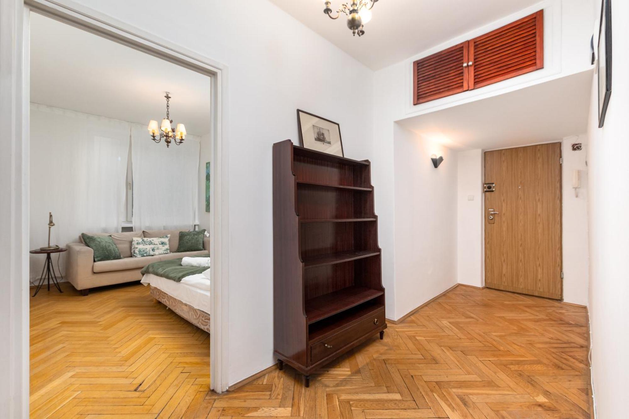 Appartement Koszykowa 33 *