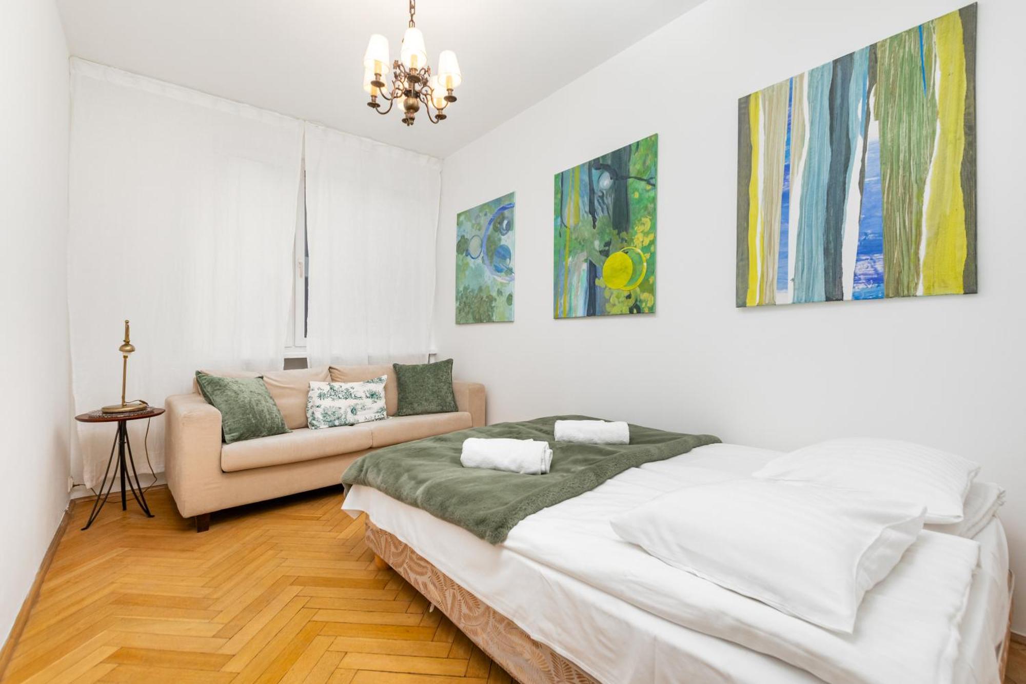 Appartement Koszykowa 33 *